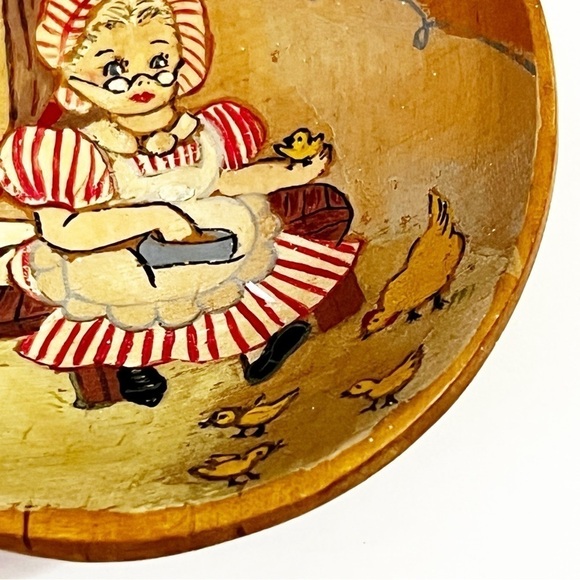 Norwegian Folk Art Hand-Painted Wooden Spoon Girl Bonnet Tree Chicks Signed - Picture 15 of 16